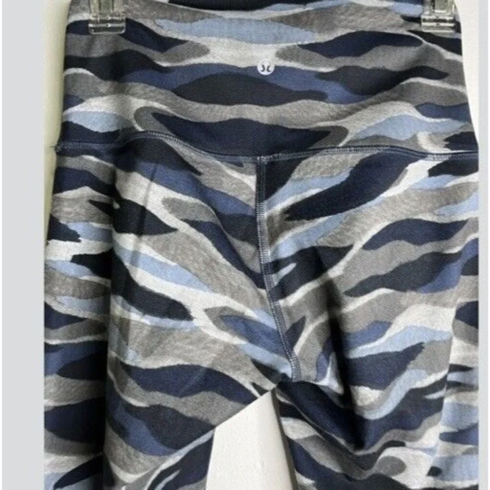 Lululemon Size 8 Wunder Under Pant Hi Rise Full Luon Camo Blue Cotton Soft Feel
